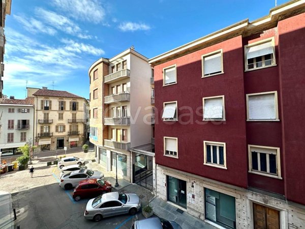 appartamento in vendita ad Asti in zona Centro Città
