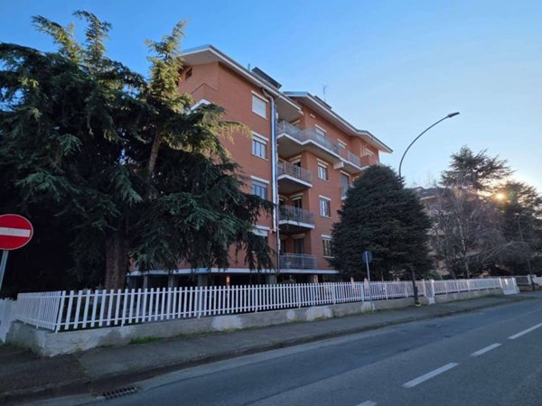 appartamento in vendita ad Asti in zona Corso Dante