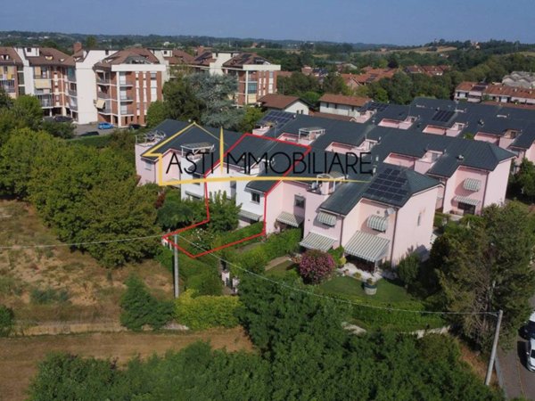 casa indipendente in vendita ad Asti