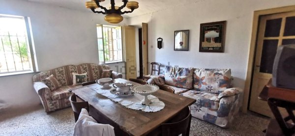 casale in vendita ad Asti in zona Quarto