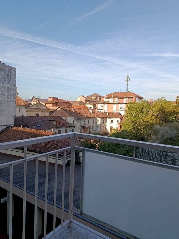 appartamento in vendita ad Asti in zona Centro Città