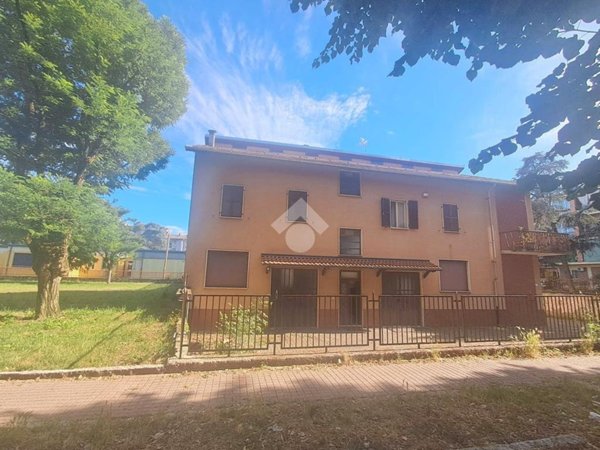 casa indipendente in vendita ad Asti in zona Corso Volta