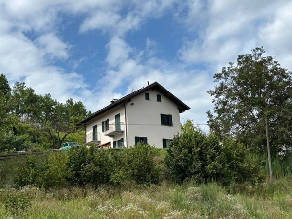 casa indipendente in vendita ad Asti in zona Sessant