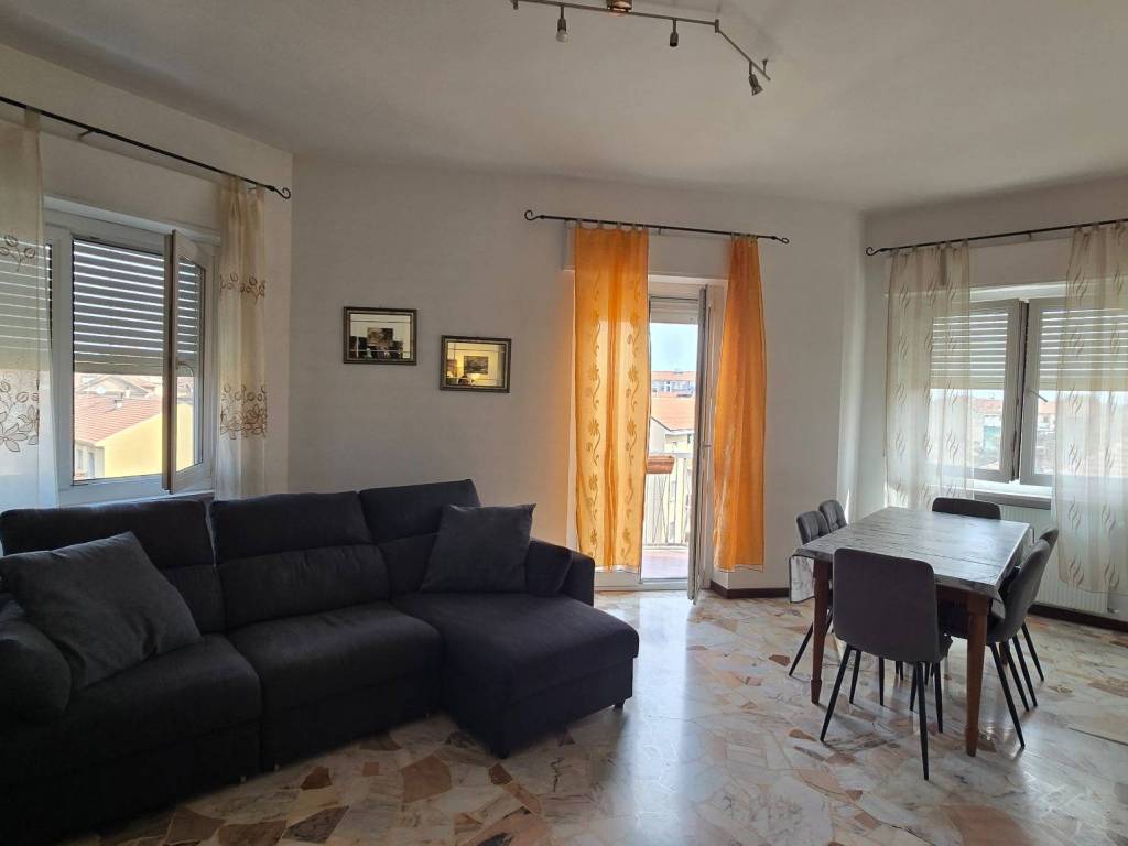 appartamento in vendita ad Asti