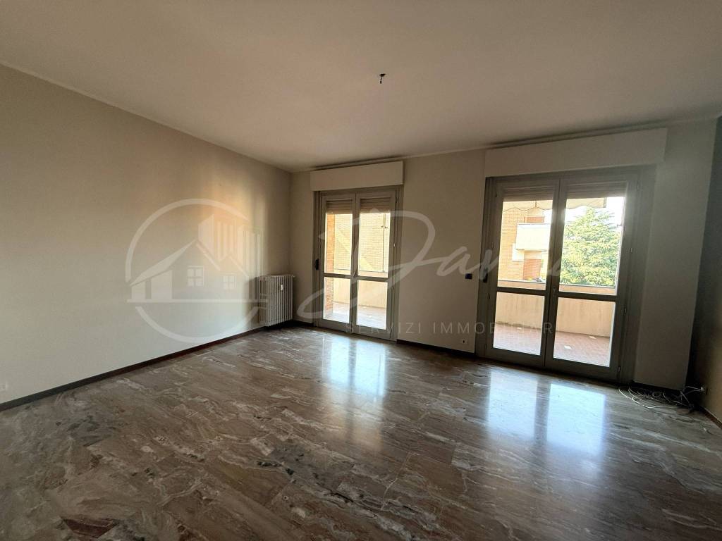 appartamento in vendita ad Asti in zona Corso Dante