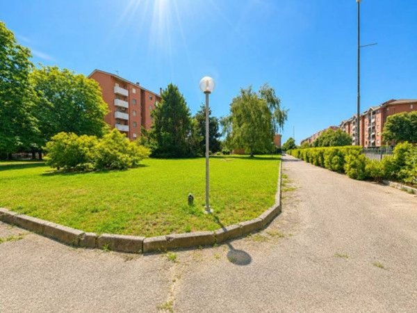 appartamento in vendita ad Asti in zona Rioscone