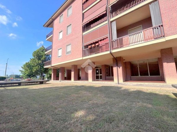 appartamento in vendita ad Asti in zona Pilone