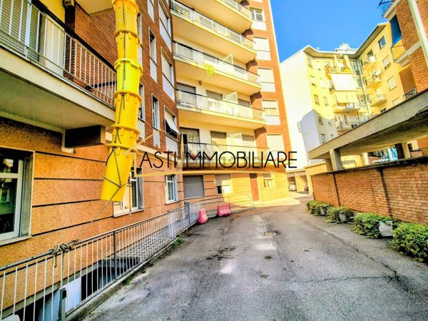appartamento in vendita ad Asti