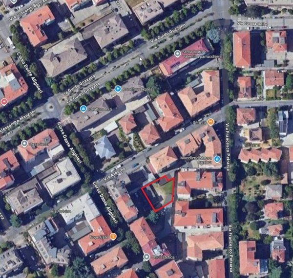 box auto in vendita ad Asti in zona Corso Dante
