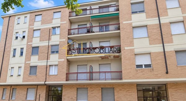 appartamento in vendita ad Asti