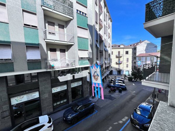 appartamento in vendita ad Asti in zona Corso Dante