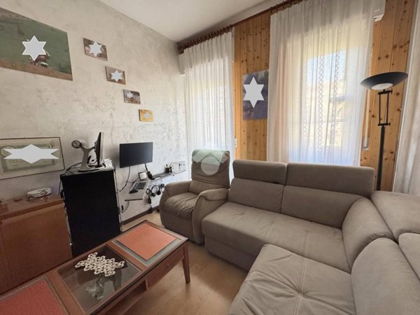 appartamento in vendita ad Asti in zona Maternita