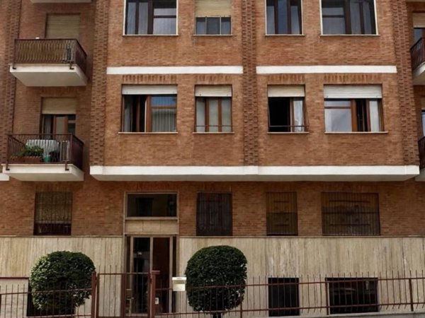 appartamento in vendita ad Asti in zona Questura