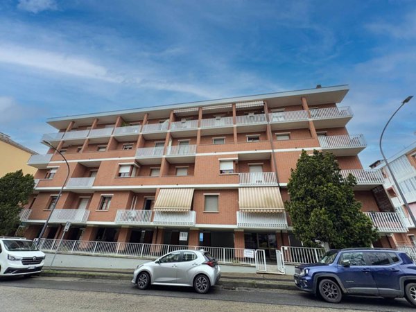 appartamento in vendita ad Asti in zona Corso Dante