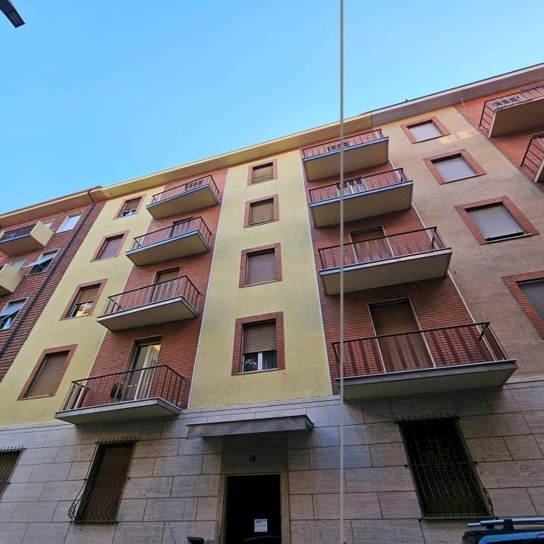 appartamento in vendita ad Asti in zona Maternita