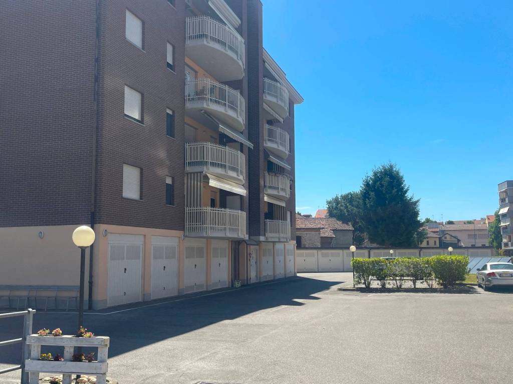 appartamento in vendita ad Asti in zona Trincere