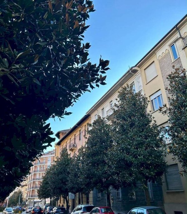 appartamento in vendita ad Asti in zona Corso Dante