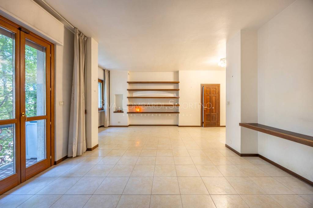 appartamento in vendita ad Asti in zona Corso Dante