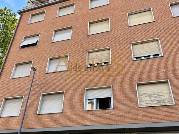 appartamento in vendita ad Asti in zona Pilone
