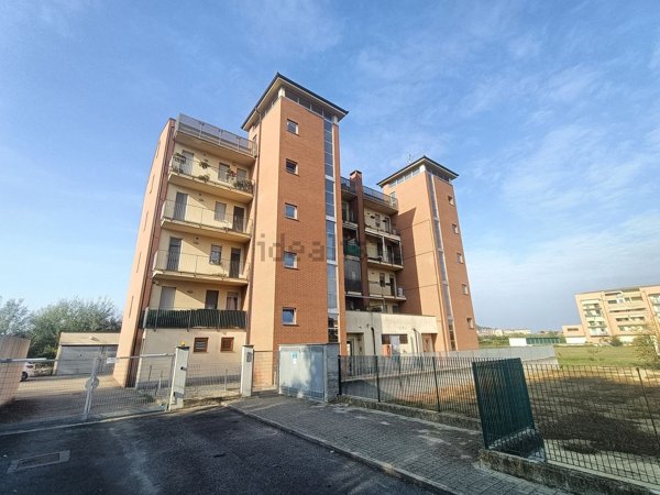 appartamento in vendita ad Asti in zona Borgo Tanaro