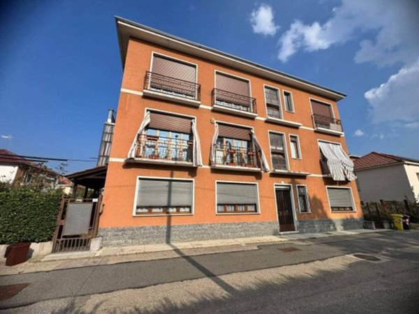 appartamento in vendita ad Asti in zona Torretta