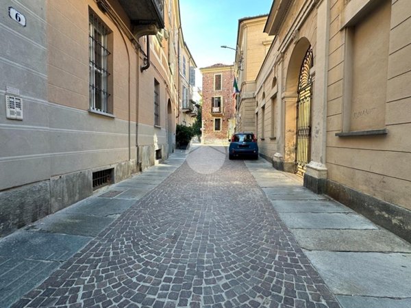 appartamento in vendita ad Asti in zona Centro Città