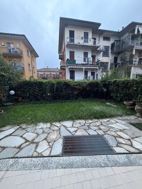 appartamento in vendita ad Asti in zona Via Pietro Micca