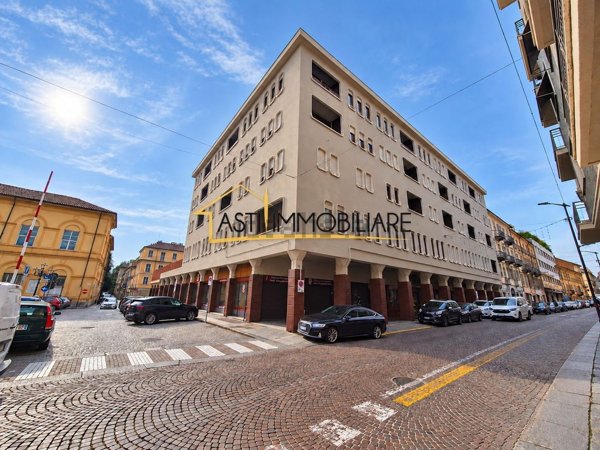 appartamento in vendita ad Asti
