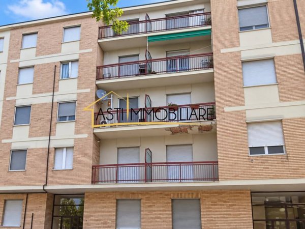appartamento in vendita ad Asti