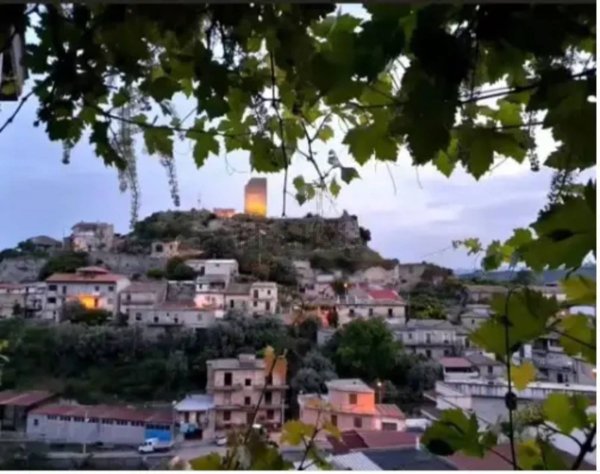 appartamento in vendita a Sant'Ilario dello Ionio