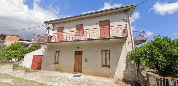 casa indipendente a Sant'Ilario dello Ionio in zona Quarantano/Cardesi