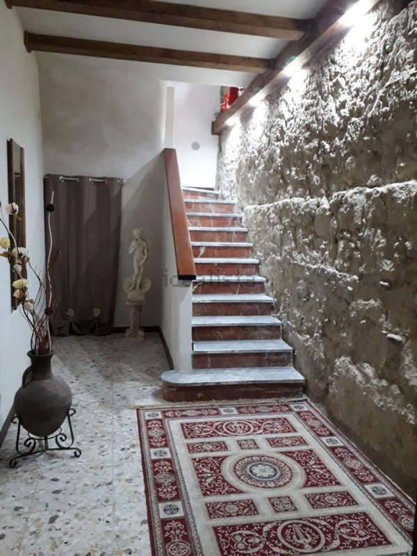 casa indipendente in vendita a Sant'Ilario dello Ionio in zona Condoianni