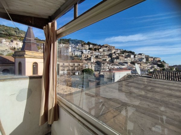 casa indipendente in vendita a Sant'Ilario dello Ionio in zona Condoianni