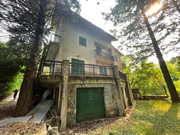 casa indipendente in vendita a Santo Stefano in Aspromonte in zona Gambarie