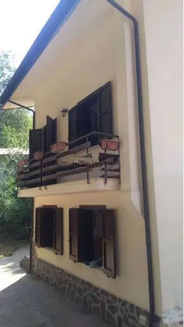 casa indipendente in vendita a Santo Stefano in Aspromonte in zona Gambarie