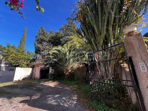 casa indipendente in vendita a Scilla