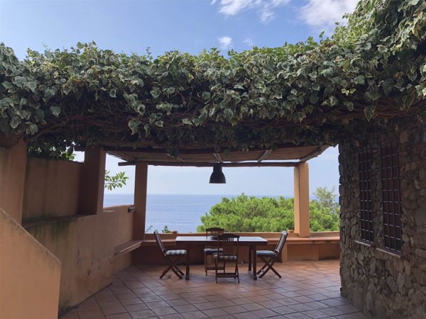 casa indipendente in vendita a Scilla