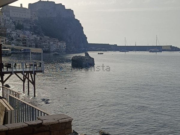 casa indipendente in vendita a Scilla