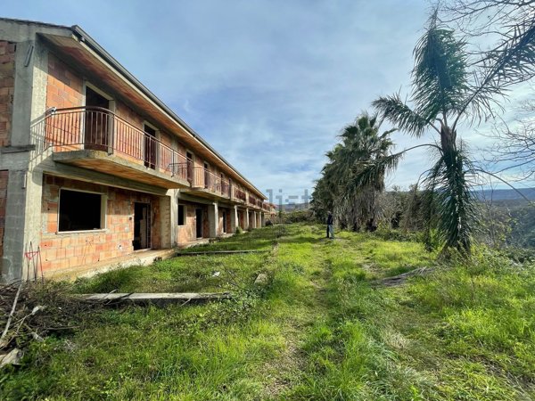 casa indipendente in vendita a Scilla