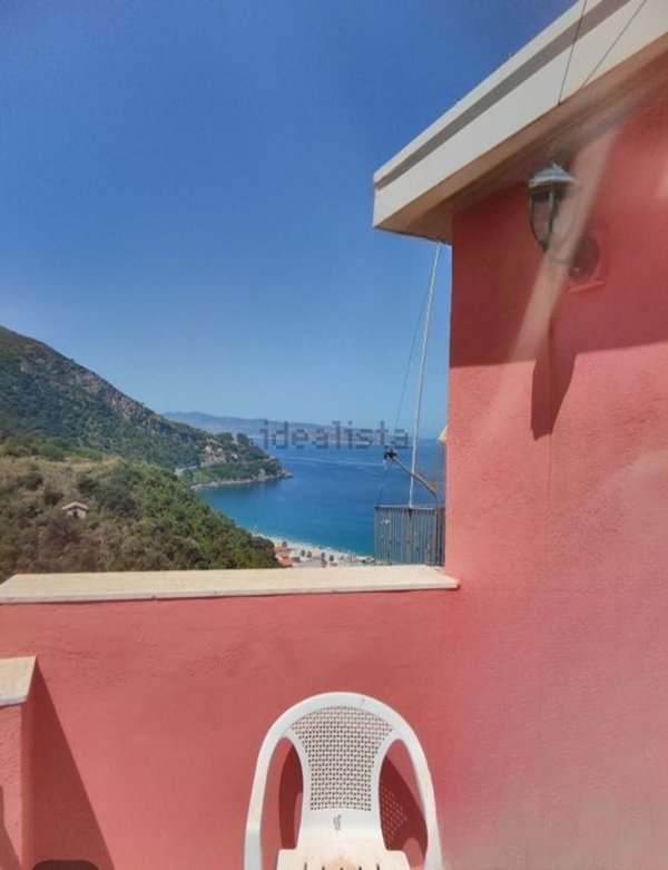 casa indipendente in vendita a Scilla