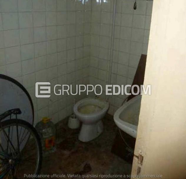 locale commerciale in vendita a Scilla