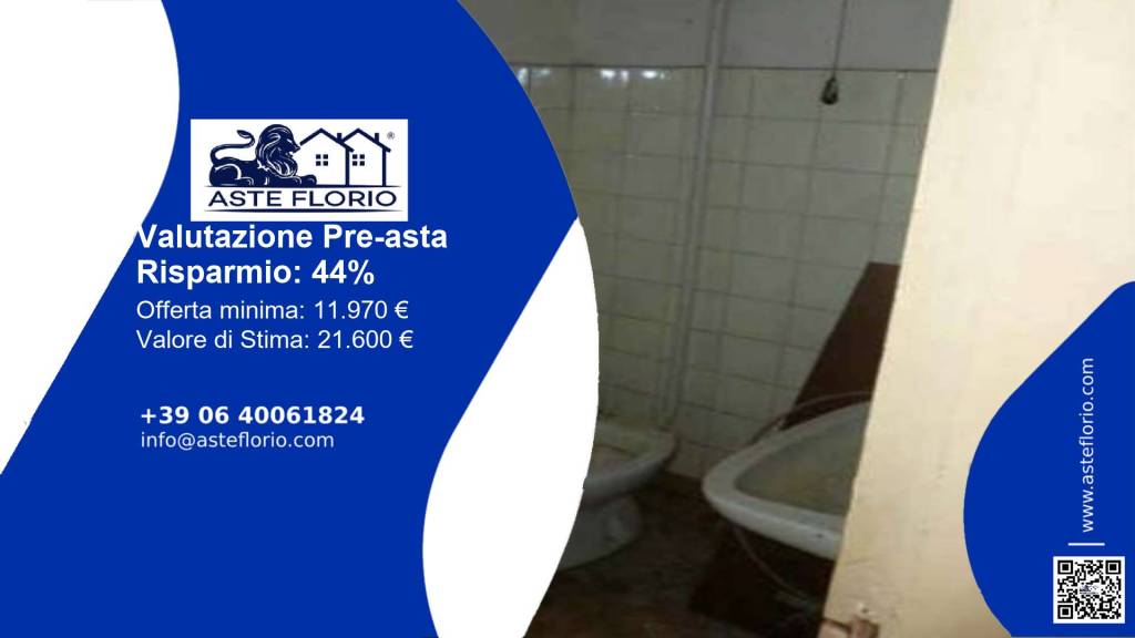 locale commerciale in vendita a Scilla