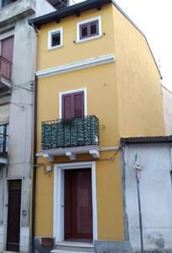 casa indipendente in vendita a Scilla