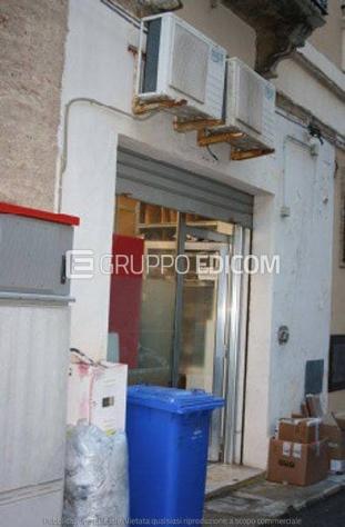 negozio in vendita a Siderno