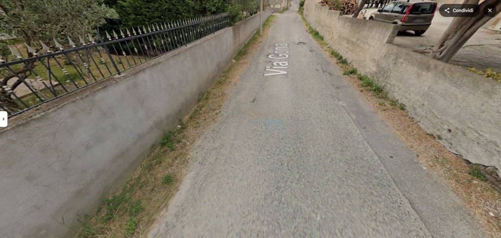 appartamento in vendita a Siderno in zona Gonìa
