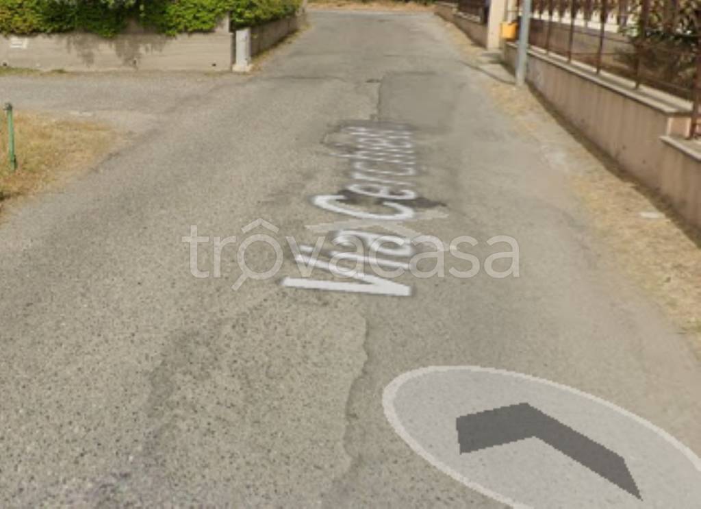 locale di sgombero in vendita a Siderno