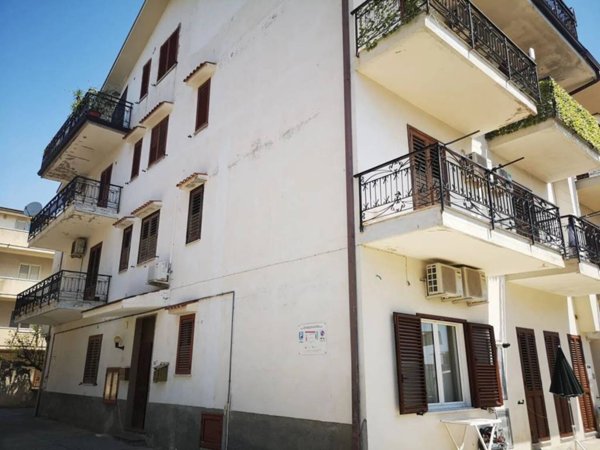 appartamento in vendita a Siderno