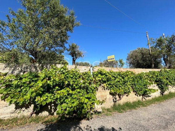 casa indipendente in vendita a Siderno in zona Garino
