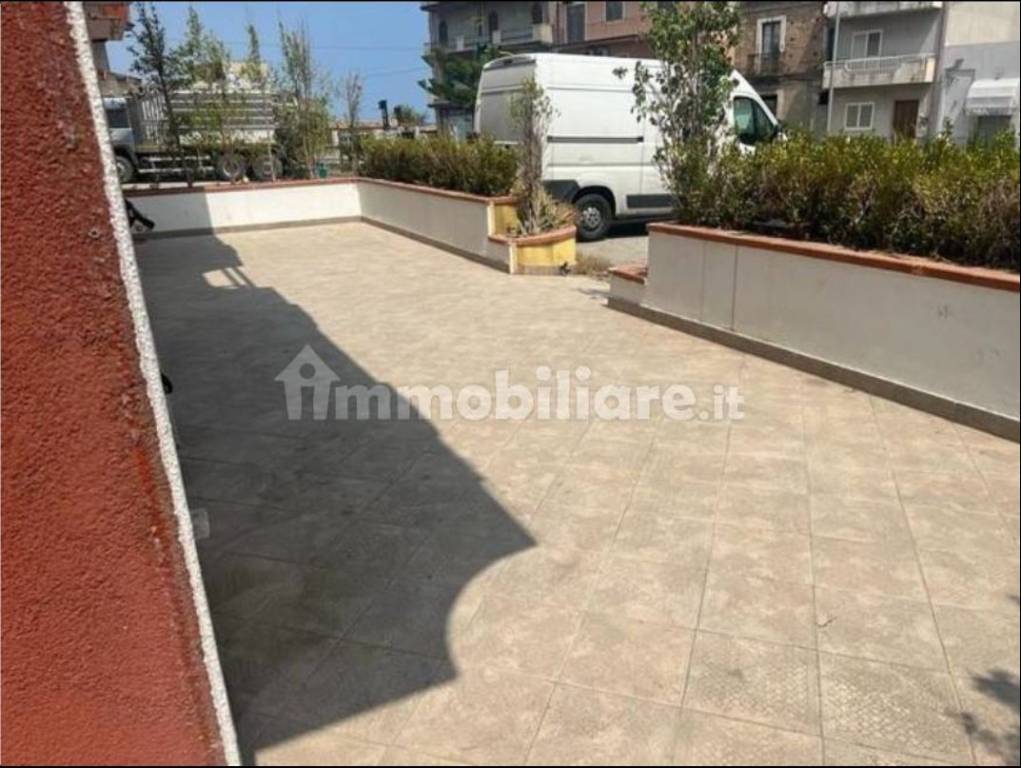 negozio in vendita a Siderno
