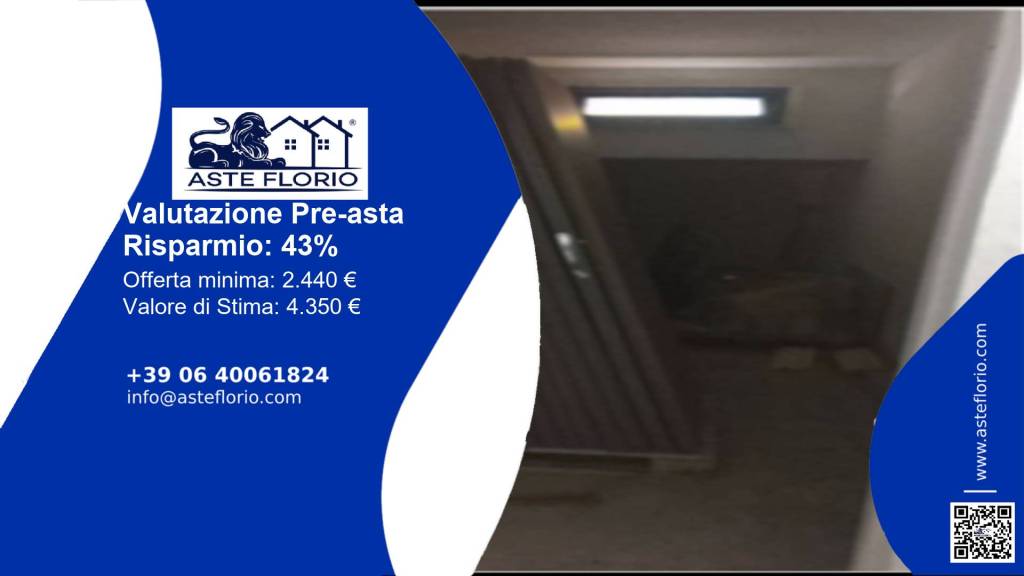 locale commerciale in vendita a Siderno